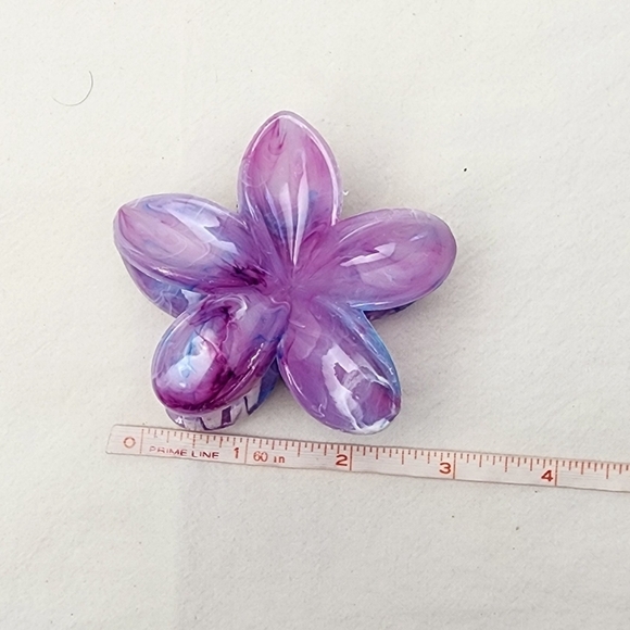 Flower Claw Clip Hair Accessories - Picture 3 of 4